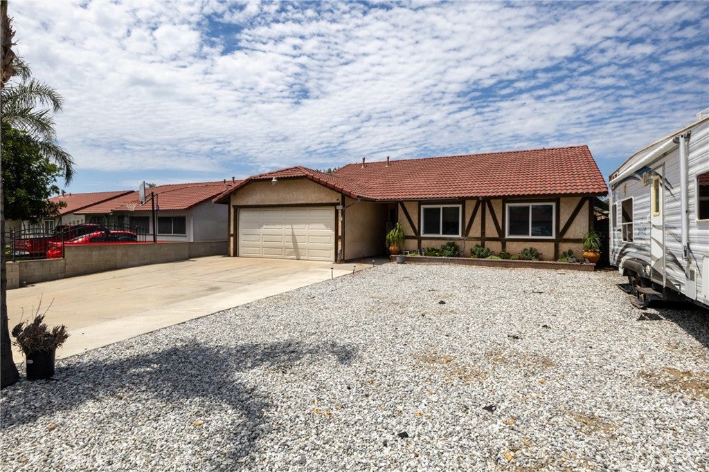 8934 Sultana