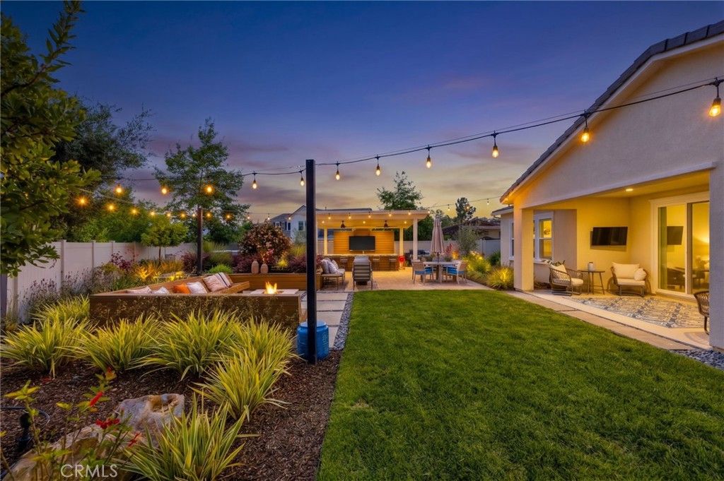 Photo of 1509 Manzanita Holw, Vista, CA 92084 (MLS # SW26082713)