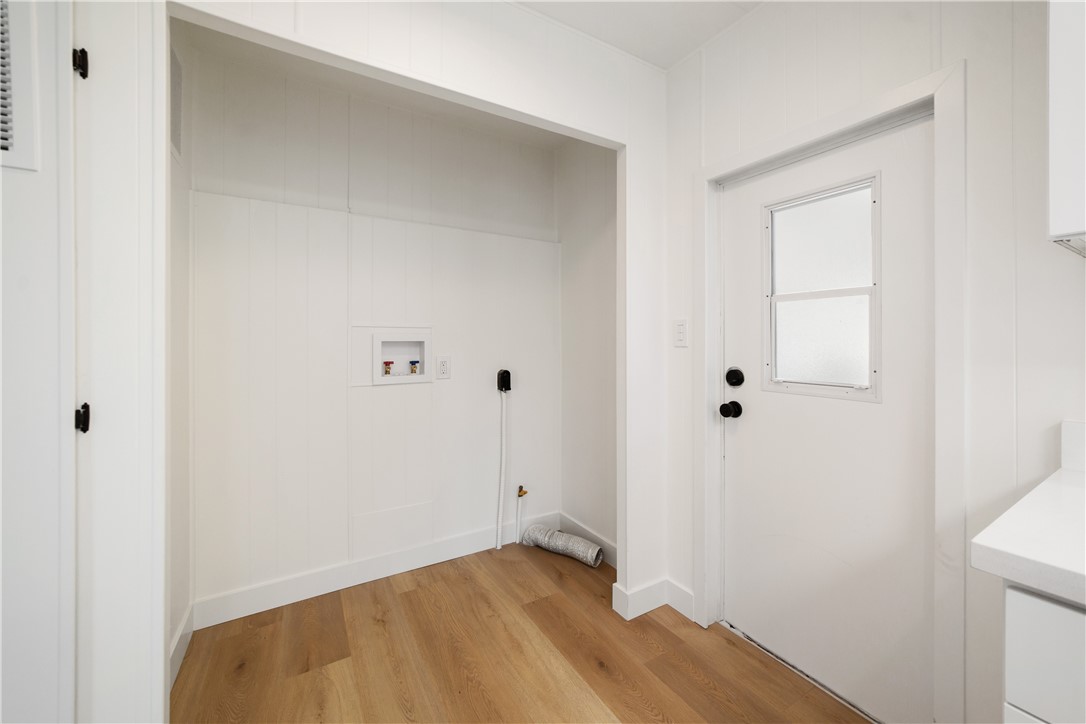 9080 Bloomfield