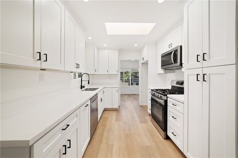 Photo of 9080 Bloomfield Ave, Cypress, CA 90630 (MLS # OC26102390)