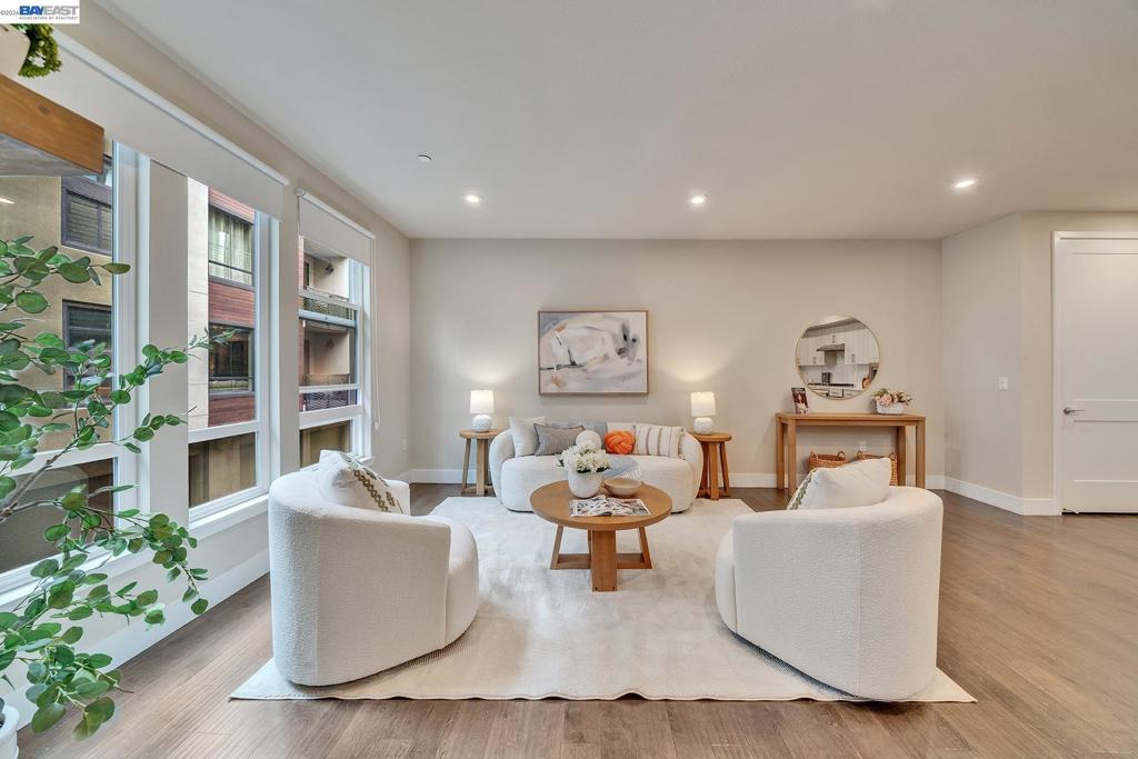 44938 Fremont Blvd 202