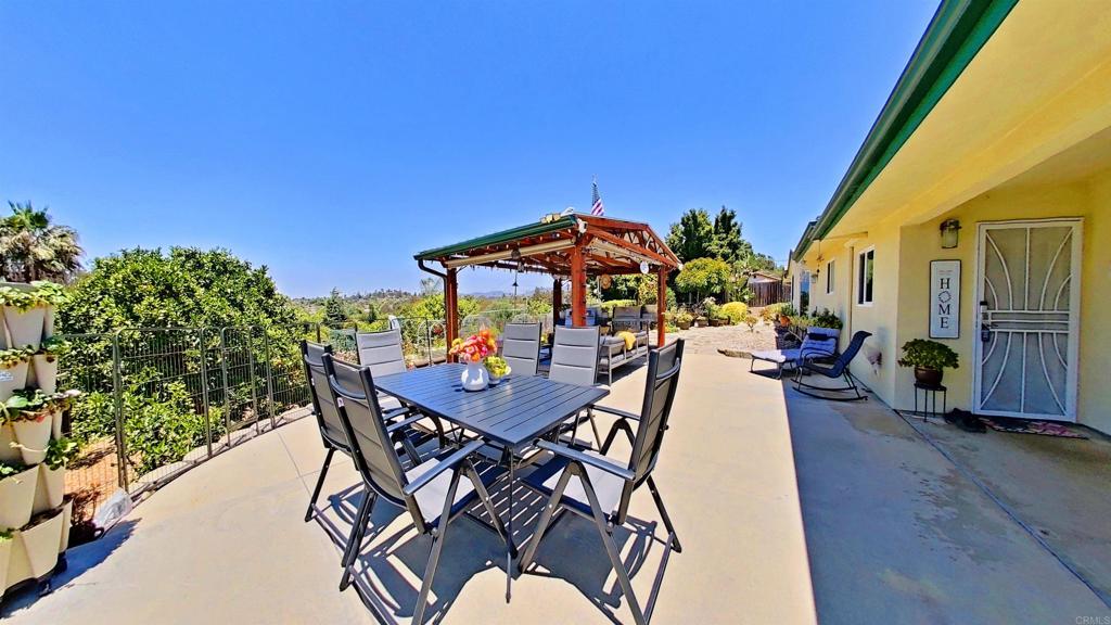1150 Marine View Drive