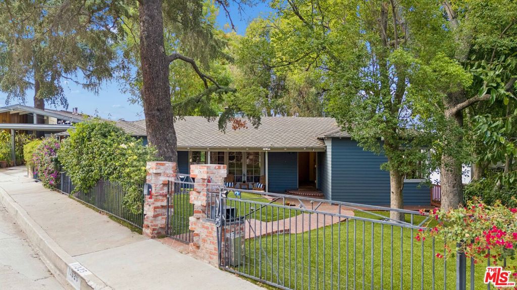 11325 Sunshine Terrace
