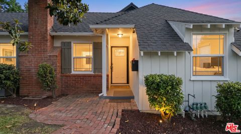 Photo of 3330 Hermanos Street, Pasadena, CA 91107 (MLS # 26832707)