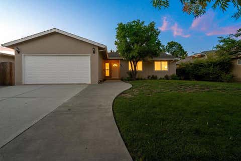 Photo of 6951 Blue Hill DR, San Jose, CA 95129 (MLS # ML82058369)