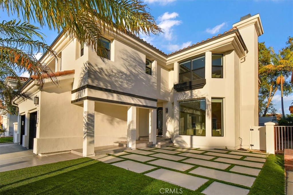 23108 Los Codona Avenue