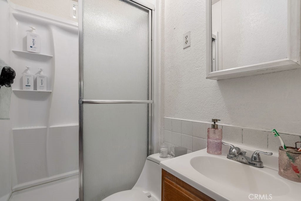 7032 Somerset