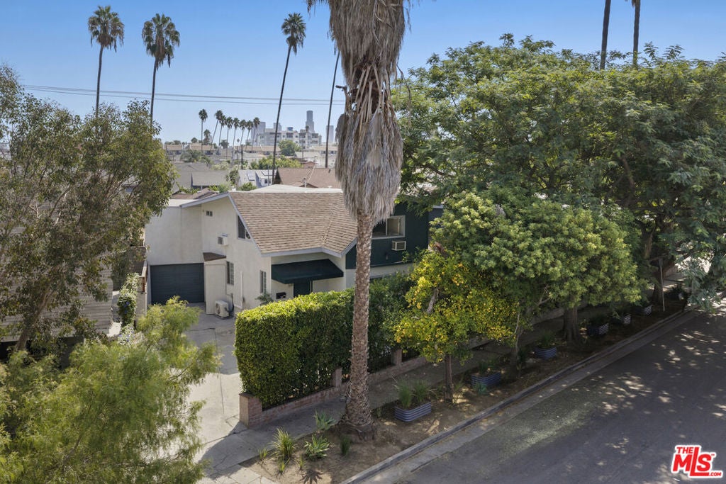 128 S Hoover Street