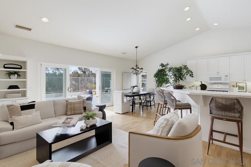 11875 Handrich Dr.