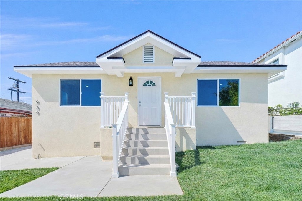 939 White Knoll Drive