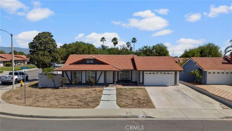 909 S Vine Avenue, Bloomington, CA 92316 - MLS#: CV26223016