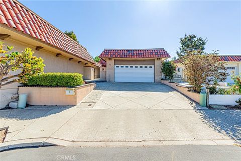 Photo of 26 Seton, Irvine, CA 92612 (MLS # OC25253560)