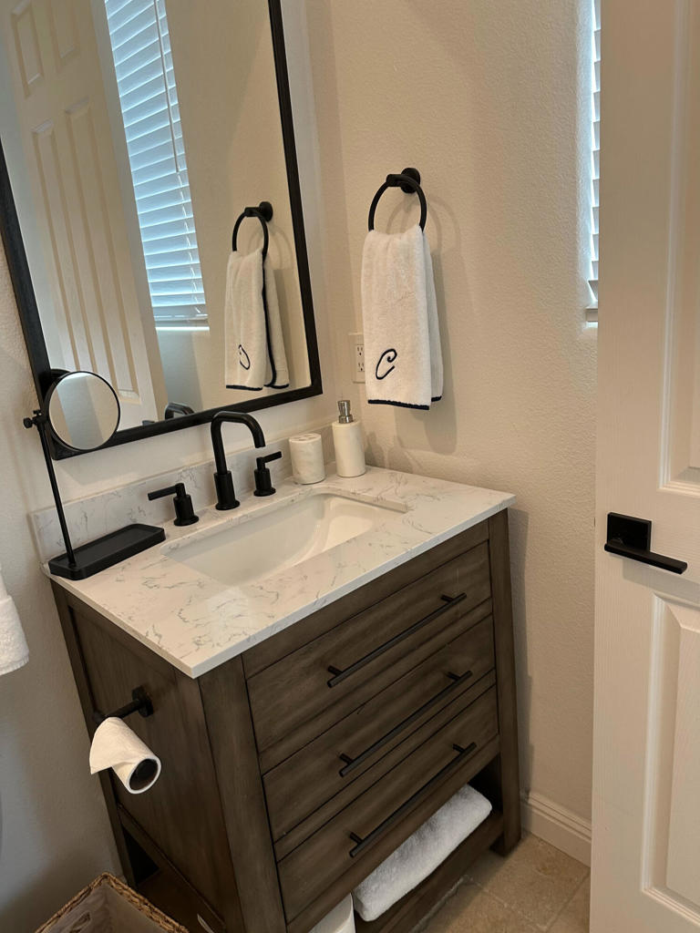 Mountain View CC - Residential Lease
