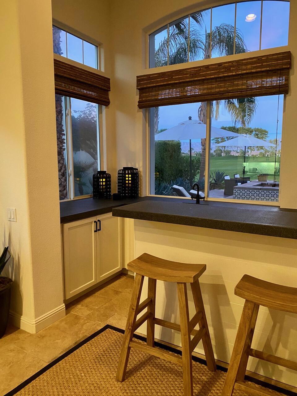 Mountain View CC - Residential Lease