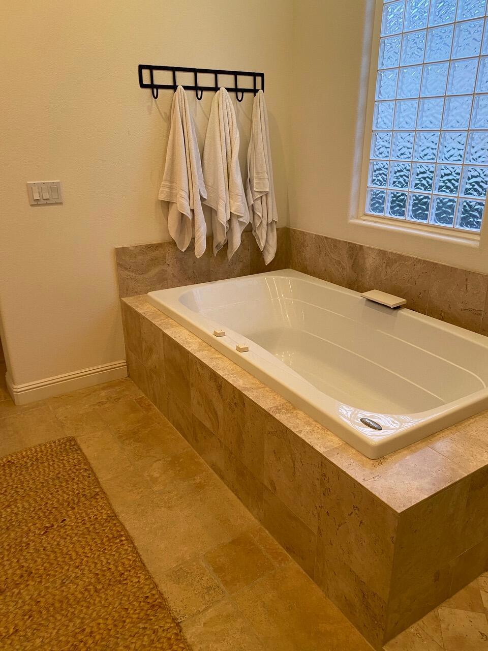 Mountain View CC - Residential Lease