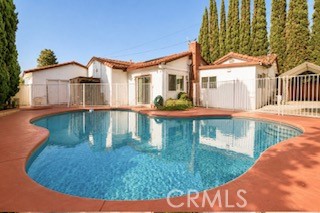 6442 Sunside