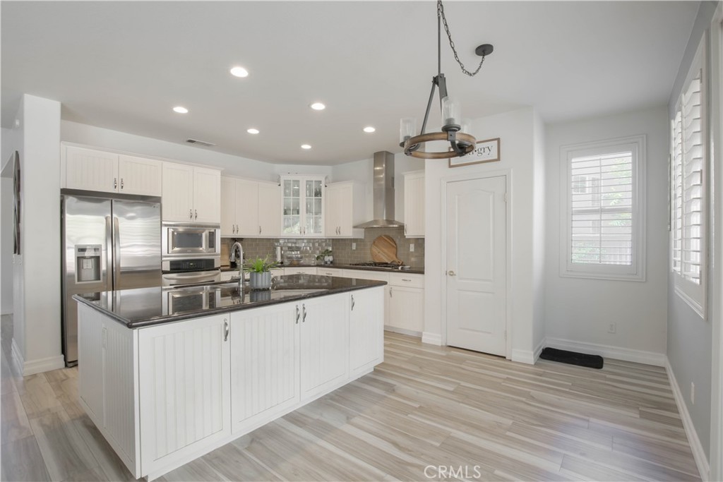 41157 Arron Court