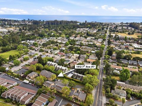 Photo of 1412 7th Avenue #7, Santa Cruz, CA 95062 (MLS # ML82049109)