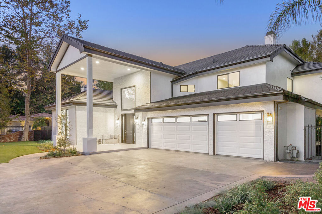 4256 Tarzana Estates Drive