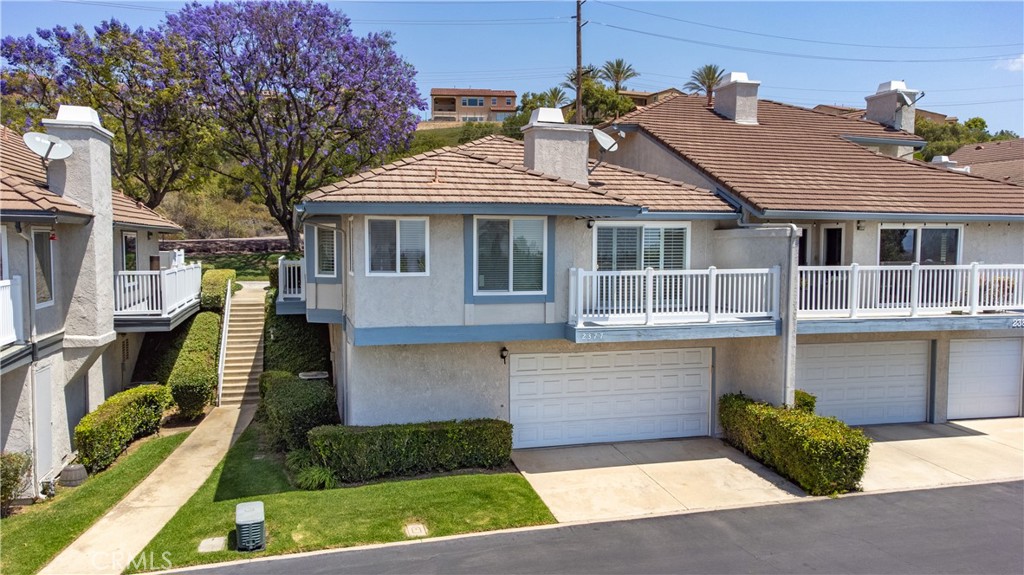 2377 Sommerset Dr