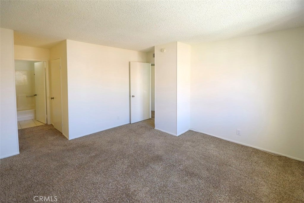 27623 Nugget Dr #4 Drive 4