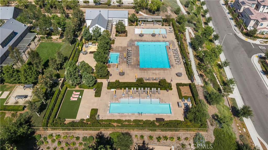 Monroe at Bedford - Residential