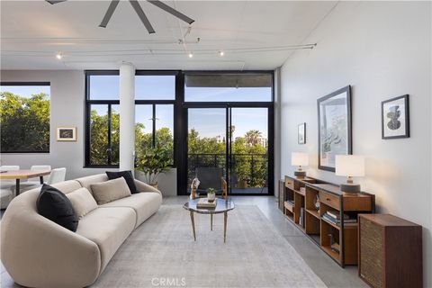 835 Locust Avenue 421 Long Beach CA 90813