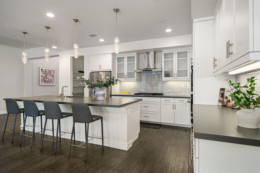 Genesis - Residential Lease