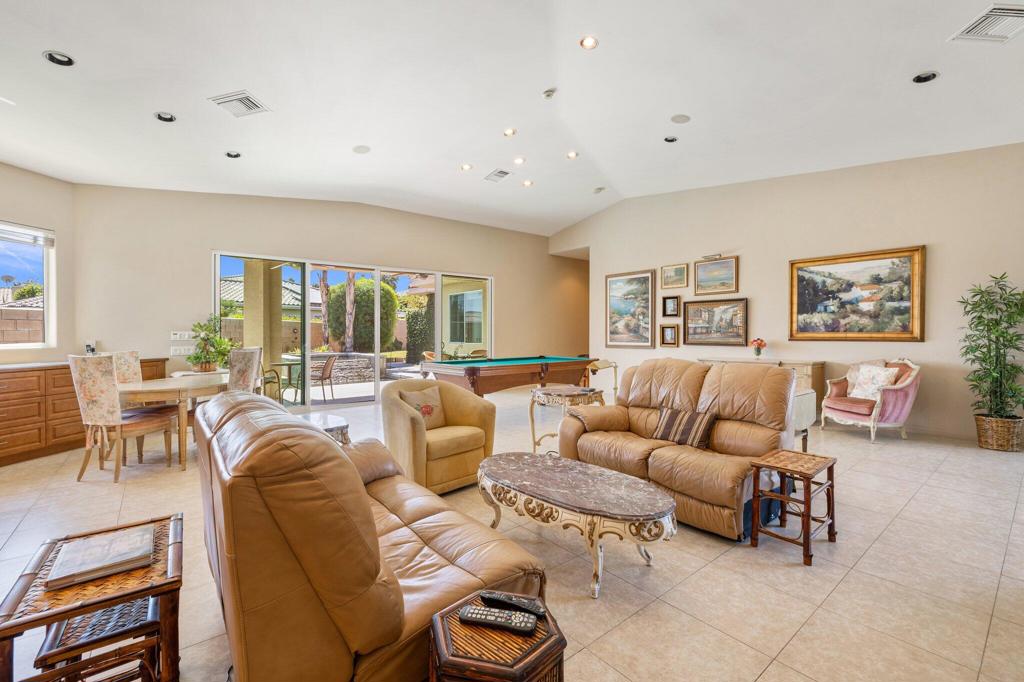 The Grove - Residential