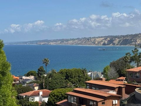 Photo of 7747 Whitefield Pl, La Jolla, CA 92037 (MLS # 260007176SD)