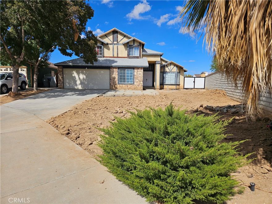 Look no further, you have found your home!!!! beautiful, modern 3 beds and 3 baths with a potential 4th bedroom for downstairs which is currently an office, huge backyard and so so very close to the 14 freeway and within walking distance to the high schools and shopping centers, brand new roof, hvac, electrical wiring, floors and paint, talk about move in ready, this home is the perfect starter home or forever home, nestled in a beautiful cul de sac and in a prime location, dont waste your time looking anywhere else, this is it!!! pictures do not do it justice, come and see!!!