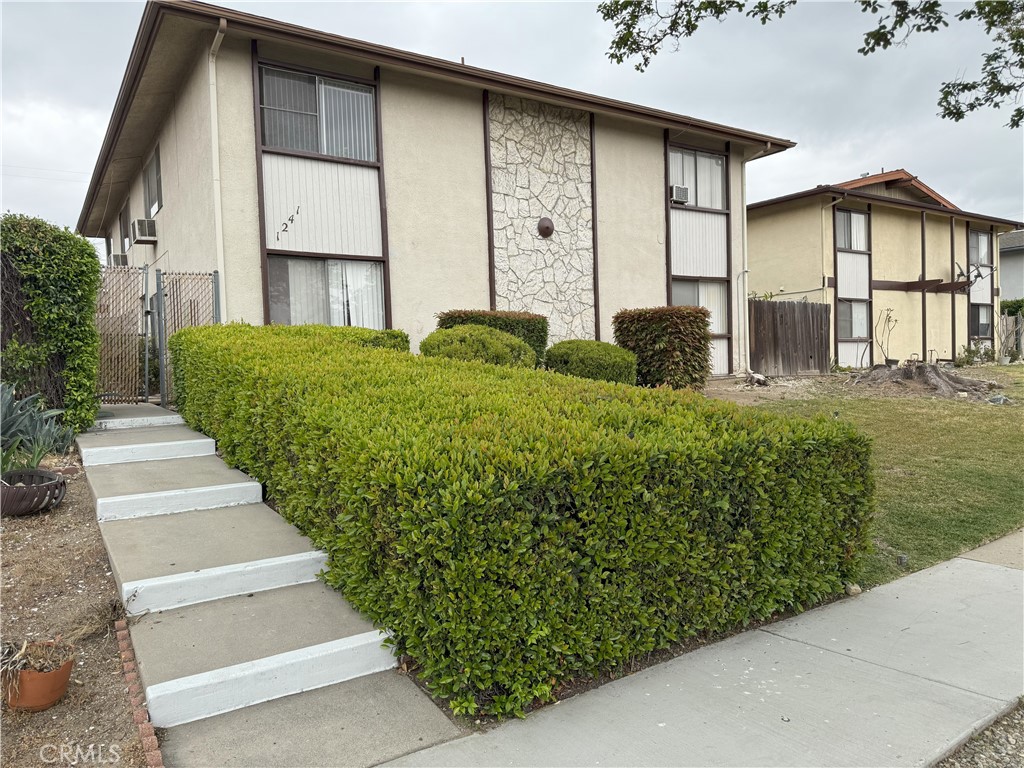 1241 Woodbury Court