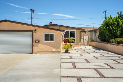 Photo of 15420 Bonsallo Avenue, Gardena, CA 90247 (MLS # SB26093319)
