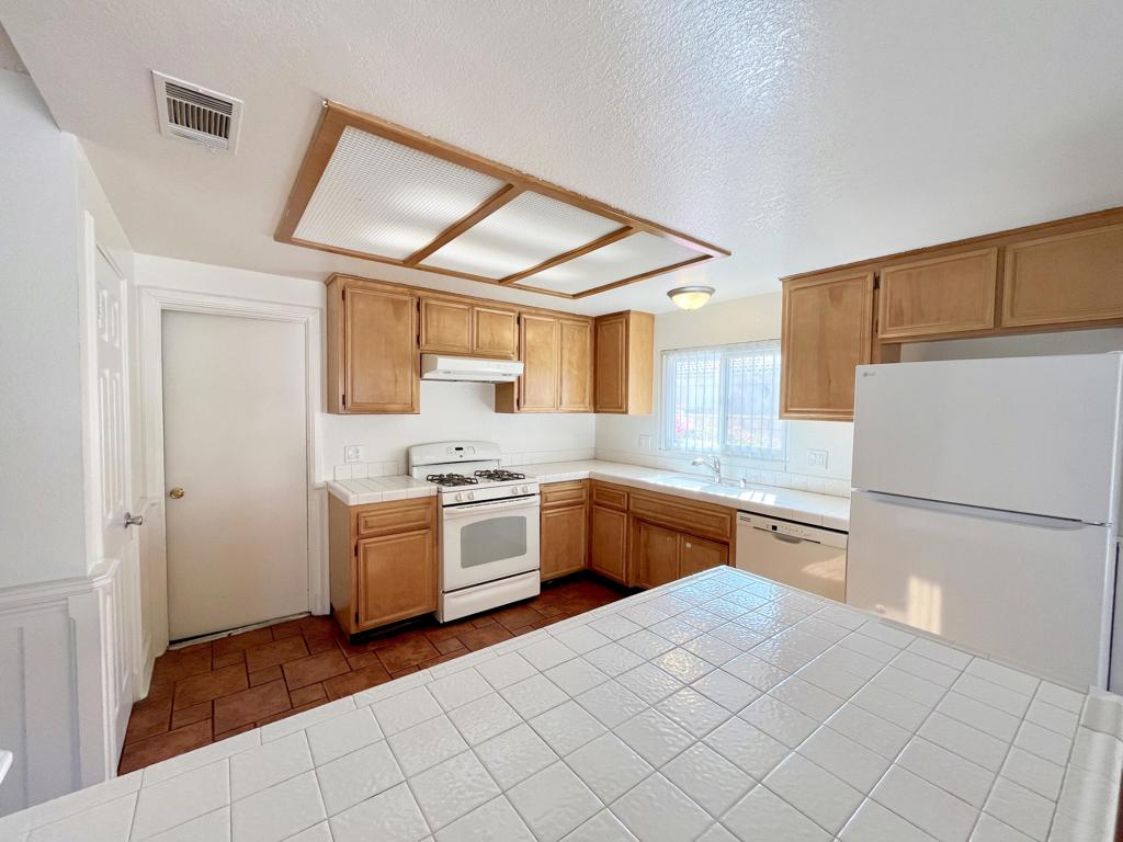 Mission Lakes - Residential