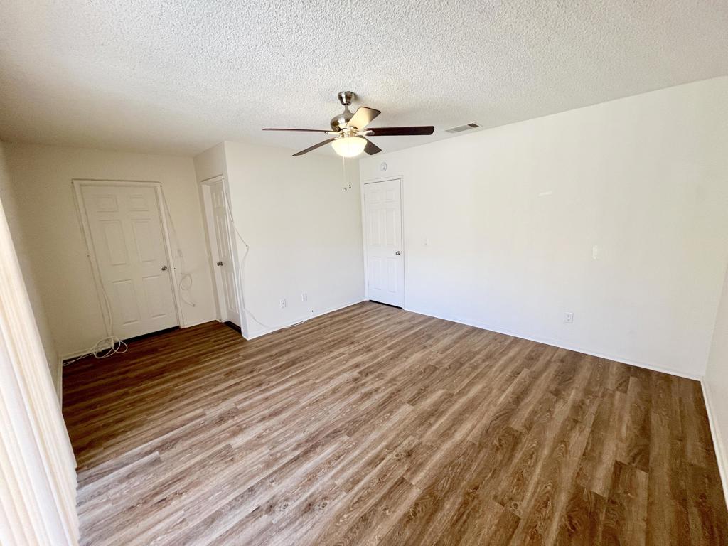 Mission Lakes - Residential