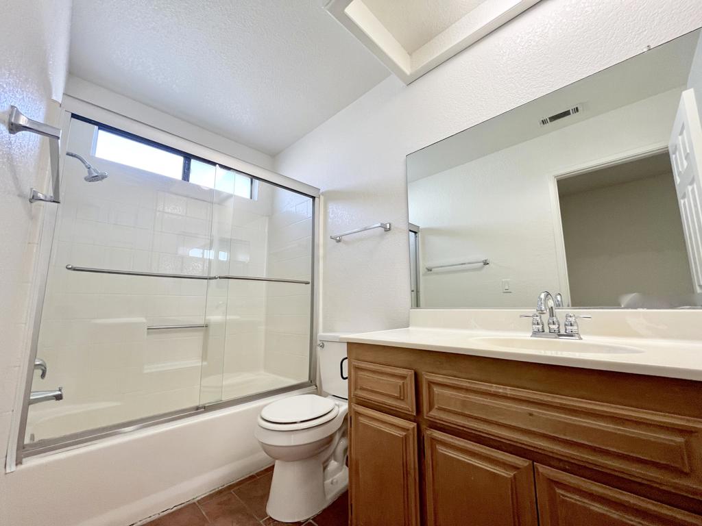 Mission Lakes - Residential