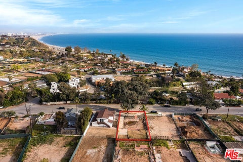 Photo of 16851 W Sunset Boulevard, Pacific Palisades, CA 90272 (MLS # 26853269)