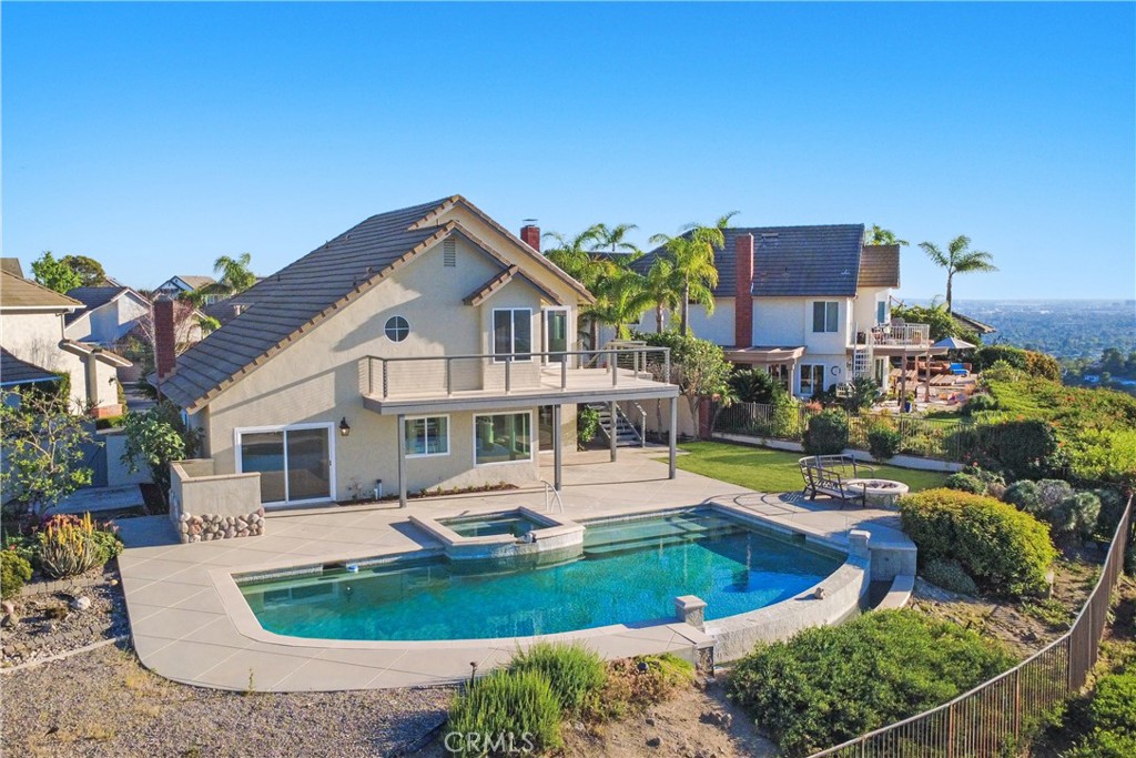 5719 E West View Drive