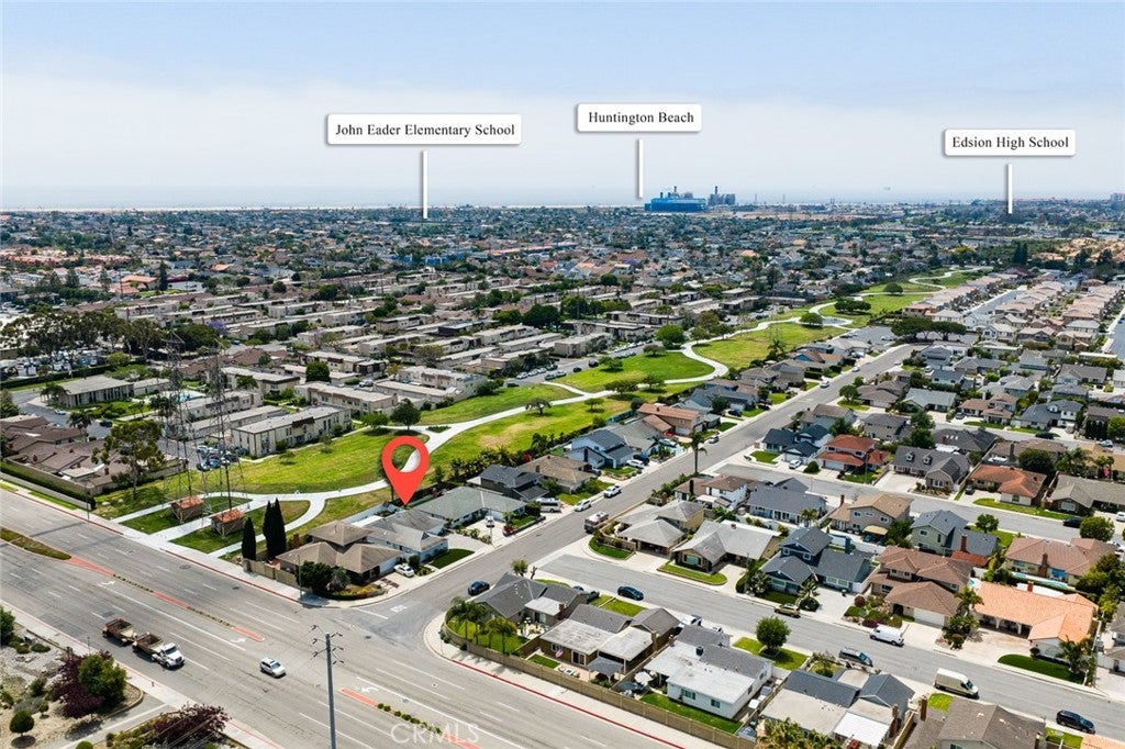 9952 Effingham, Huntington Beach CA 92646 - Photo 32