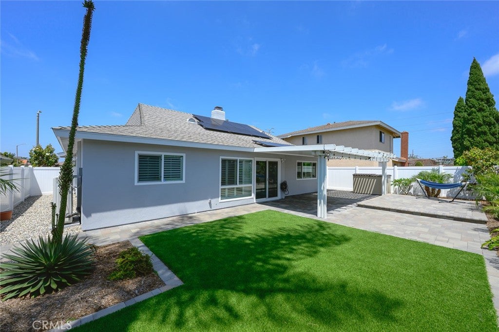 9952 Effingham, Huntington Beach CA 92646 - Photo 11