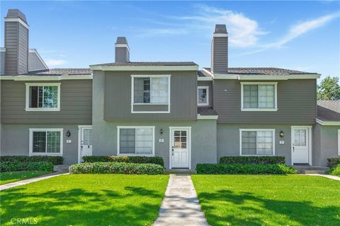 Photo of 29 Greenbough #131, Irvine, CA 92614 (MLS # OC26049337)