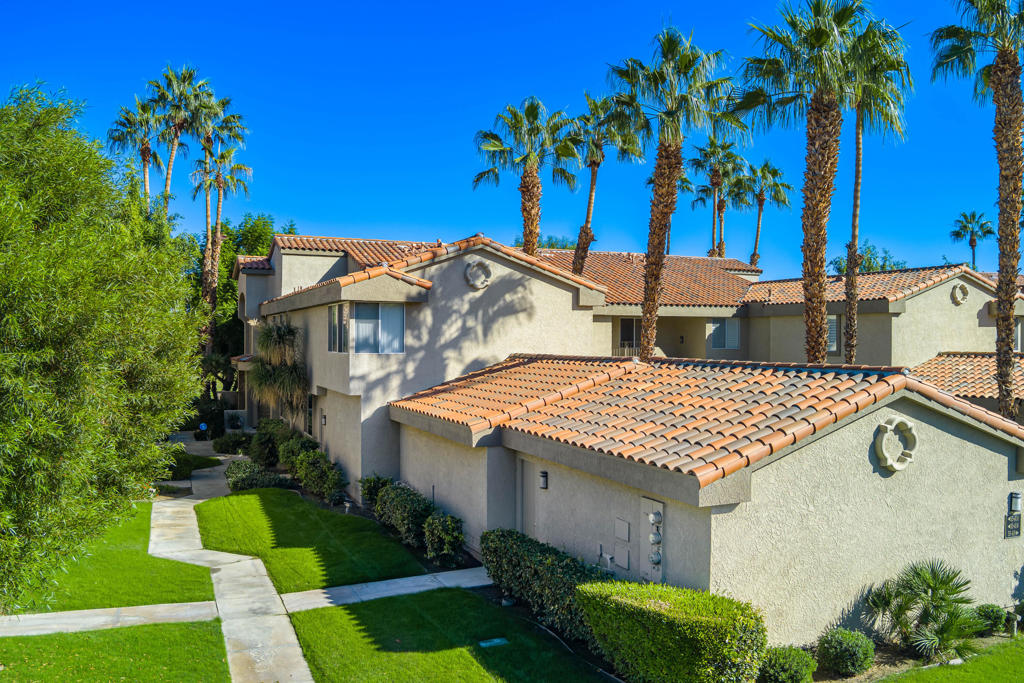 PGA Stadium - Residential