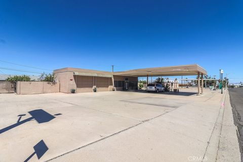 Photo of 518 W Broadway Street, Needles, CA 92363 (MLS # JT25159085)