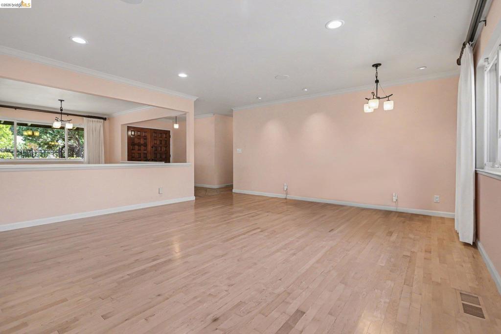 5849 Mitchell Canyon Ct