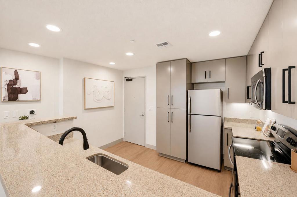 1375 Lick Avenue 823