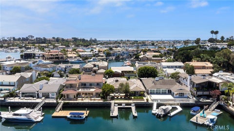 Photo of 412 Evening Star LN, Newport Beach, CA 92660 (MLS # LG26163690)