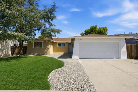 Photo of 6227 Gibson Court, Pleasanton, CA 94588 (MLS # ML82055893)