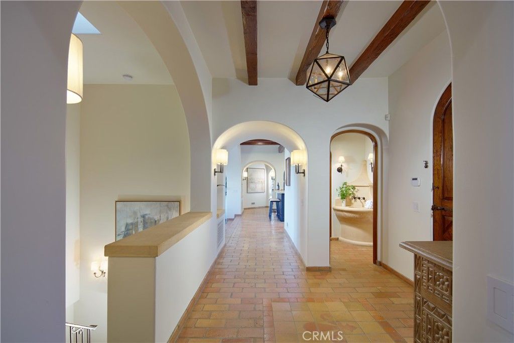 Photo of 1302 Skyline Drive, Laguna Beach, CA 92651 (MLS # NP26015838)