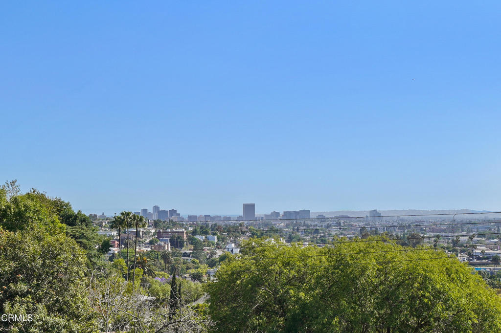 Properties 3 3961 Cumberland Avenue
