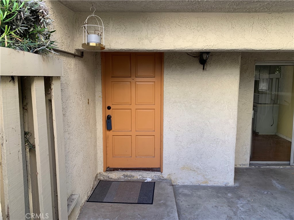 1334 Engracia Avenue